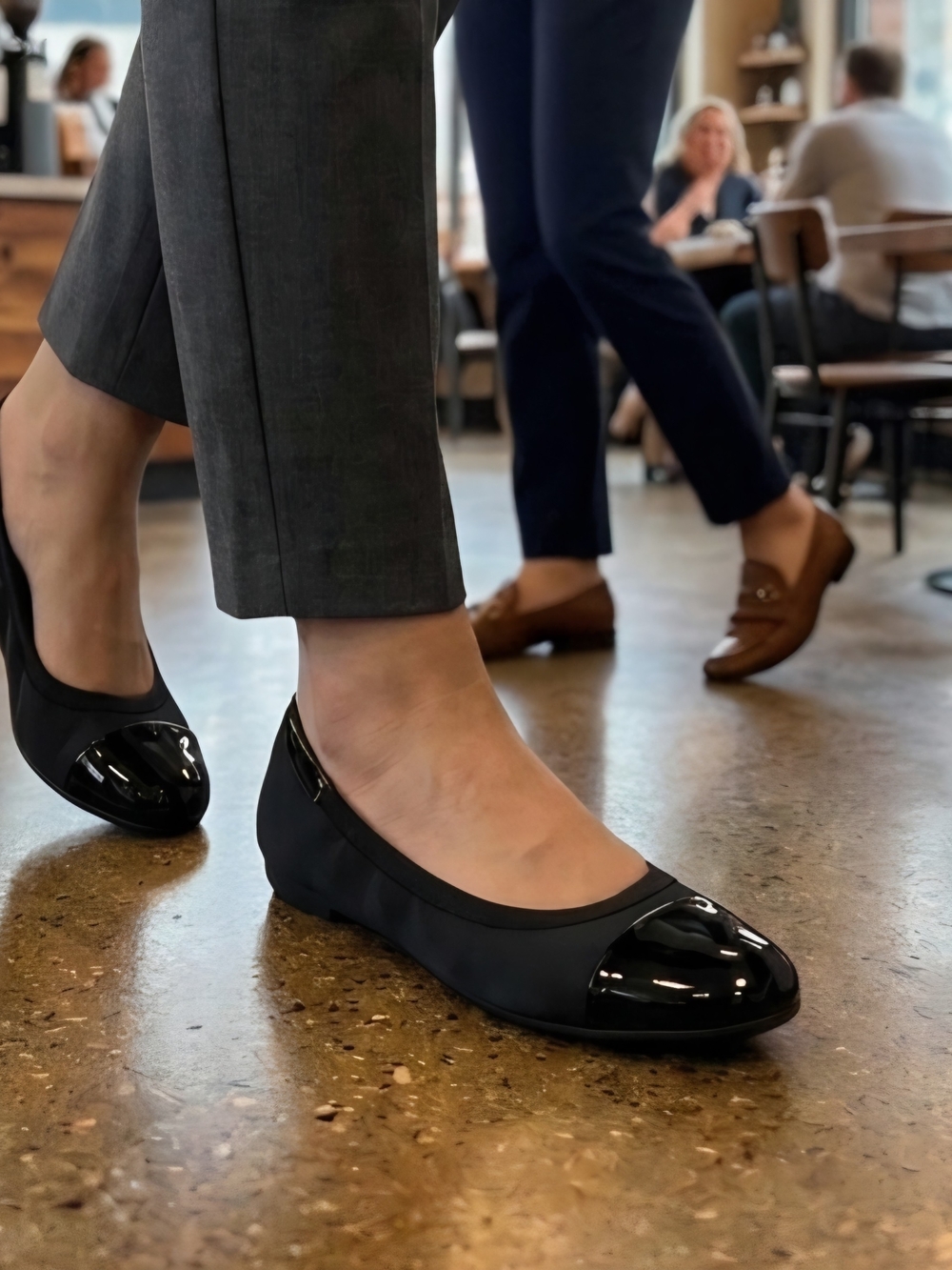 dexflex comfort Black Patent Cap-Toe Ballet Flats Size 10